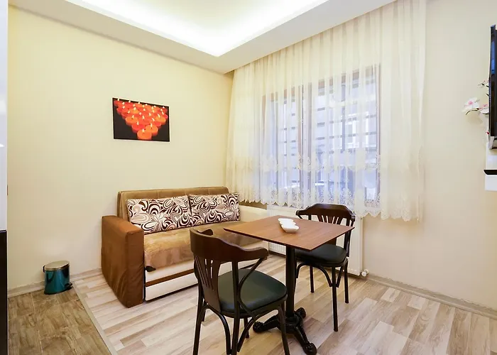 Aparthotel Taksim Celebi 5*