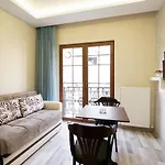 Taksim Celebi Aparthotel 5*