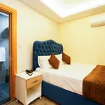 Aparthotel Taksim Celebi 5*