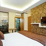 Aparthotel Taksim Celebi